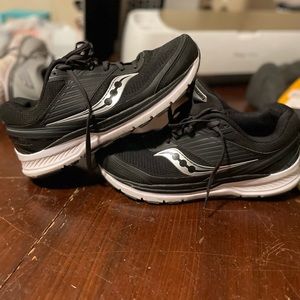 Women’s Saucony Running Shoes